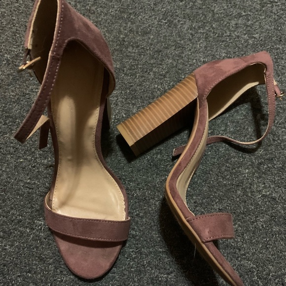 ⭐️Charlotte Russe Dusty Pink Open Toe Ankle Strap Heels 7 - Picture 3 of 4